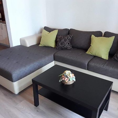 Rab Apartments Zic Kampor Luaran gambar